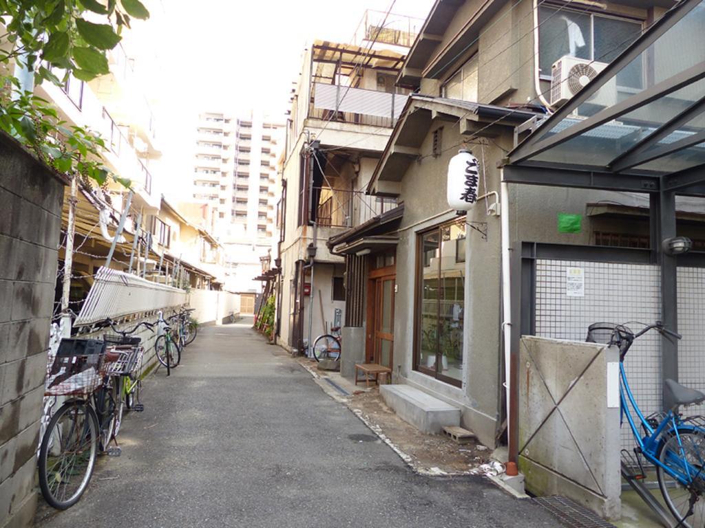 Gomaharu Guesthouse โอซาก้า ภายนอก รูปภาพ