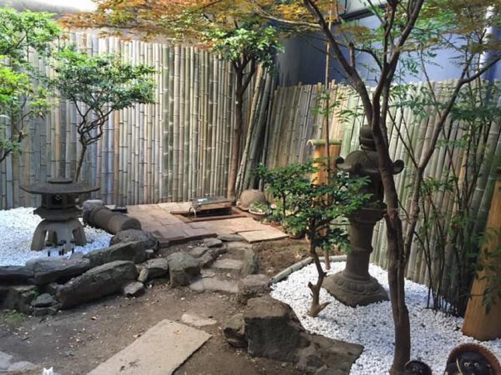 Gomaharu Guesthouse โอซาก้า ภายนอก รูปภาพ