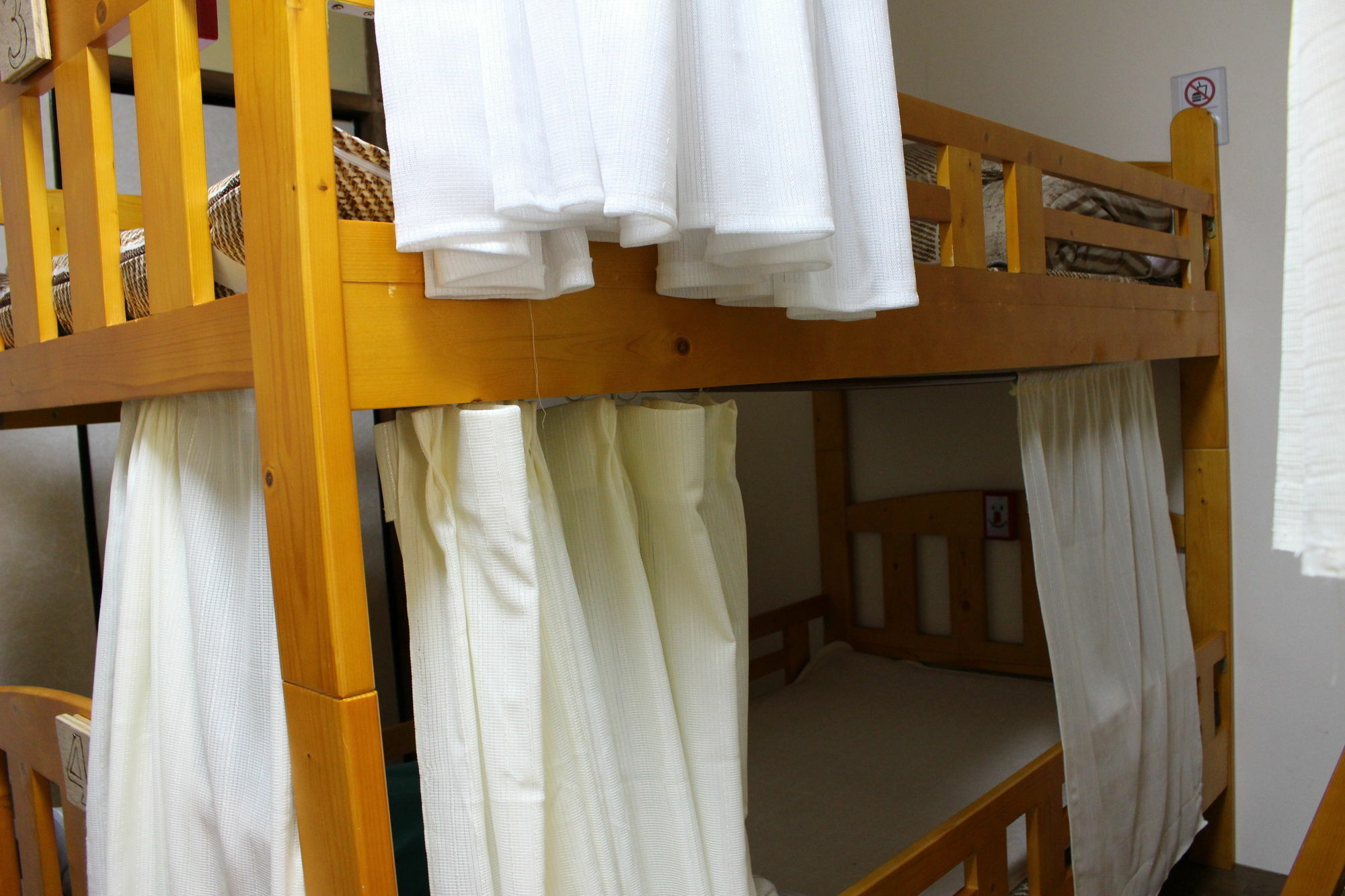 Gomaharu Guesthouse โอซาก้า ภายนอก รูปภาพ