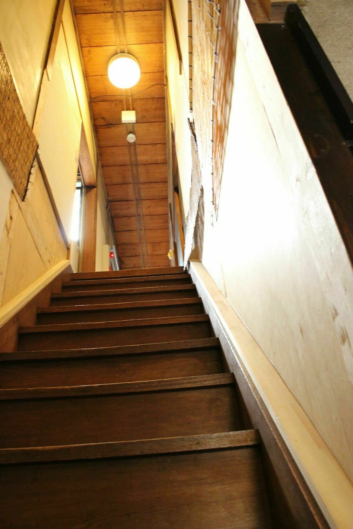 Gomaharu Guesthouse โอซาก้า ภายนอก รูปภาพ