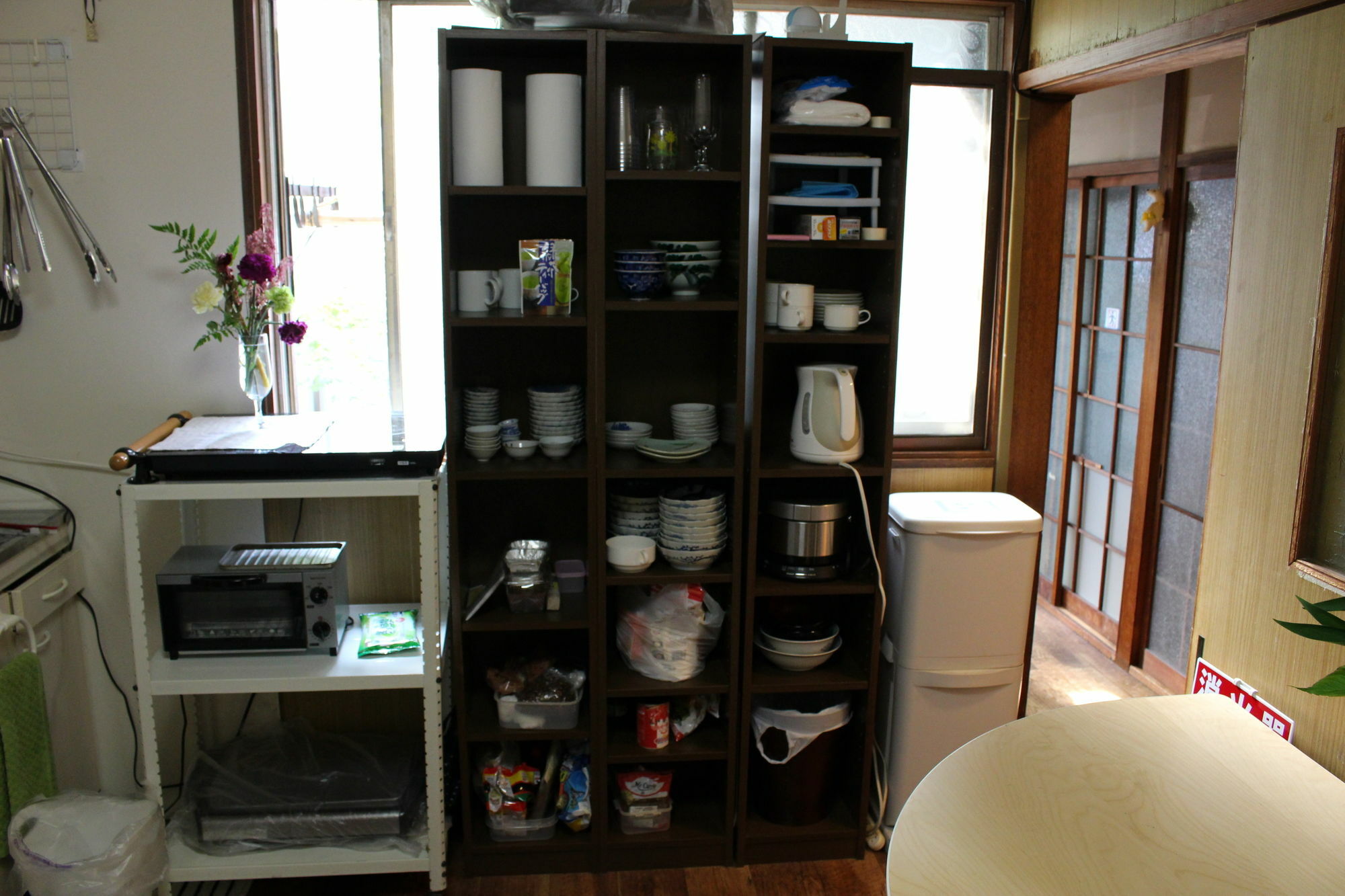 Gomaharu Guesthouse โอซาก้า ภายนอก รูปภาพ